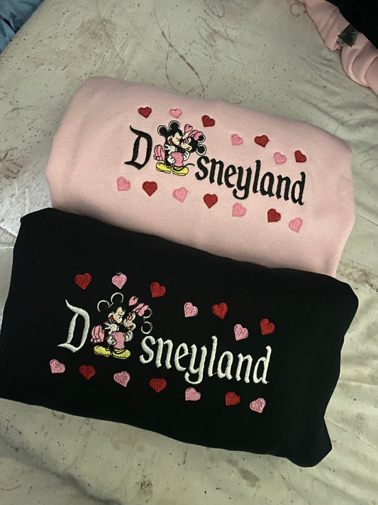 Mouse Couple Hearts